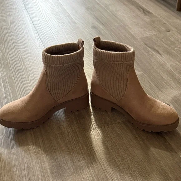 Sonoma Brown Ankle Boots for Women - Picture 9 of 9